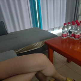 南昌性感翘臀可乐