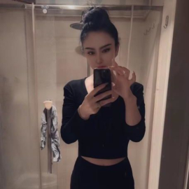 美艳长腿少妇