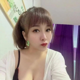 大胸妹子迷妹
