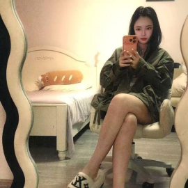 静安菲菲小可爱