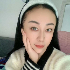 G奶美容店老板