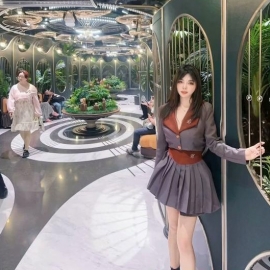余杭小女友